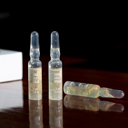 Etre Belle Ampollas de oro y caviar (10 ampollas x 1,5ml) - Imagen 1